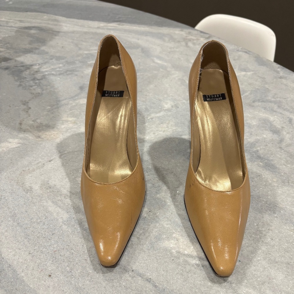 STUART WEITZMAN WOMENS CAMEL PUMP